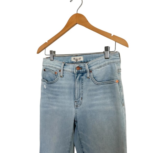 Madewell Women's Mid-Rise Classic Straight Jeans Knee-Rip Edition - Picture 8 of 15